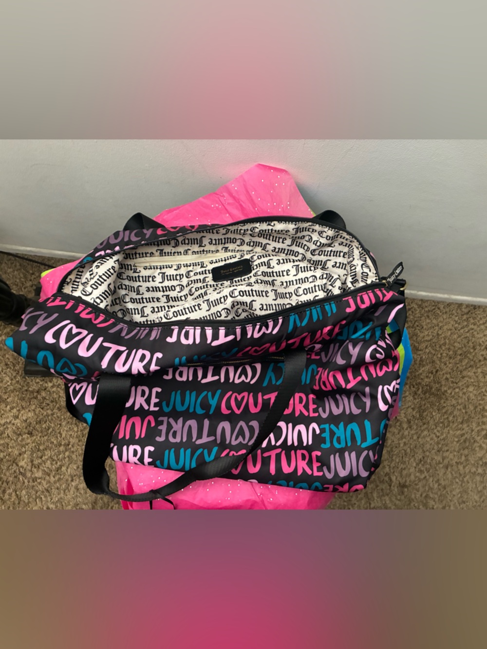 Juicy couture Love Letter duffle. Big juicy tote. Black background - Picture 5 of 11
